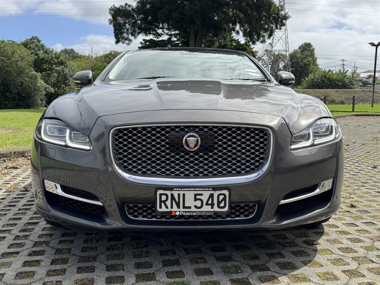 2016 Jaguar XJ