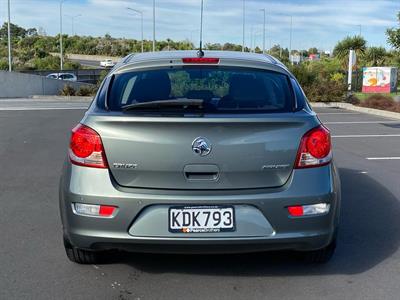 2016 Holden Cruze - Thumbnail