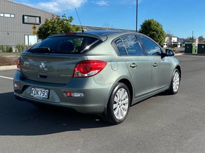 2016 Holden Cruze - Thumbnail