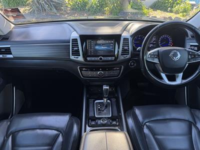 2017 Ssangyong Rexton - Thumbnail