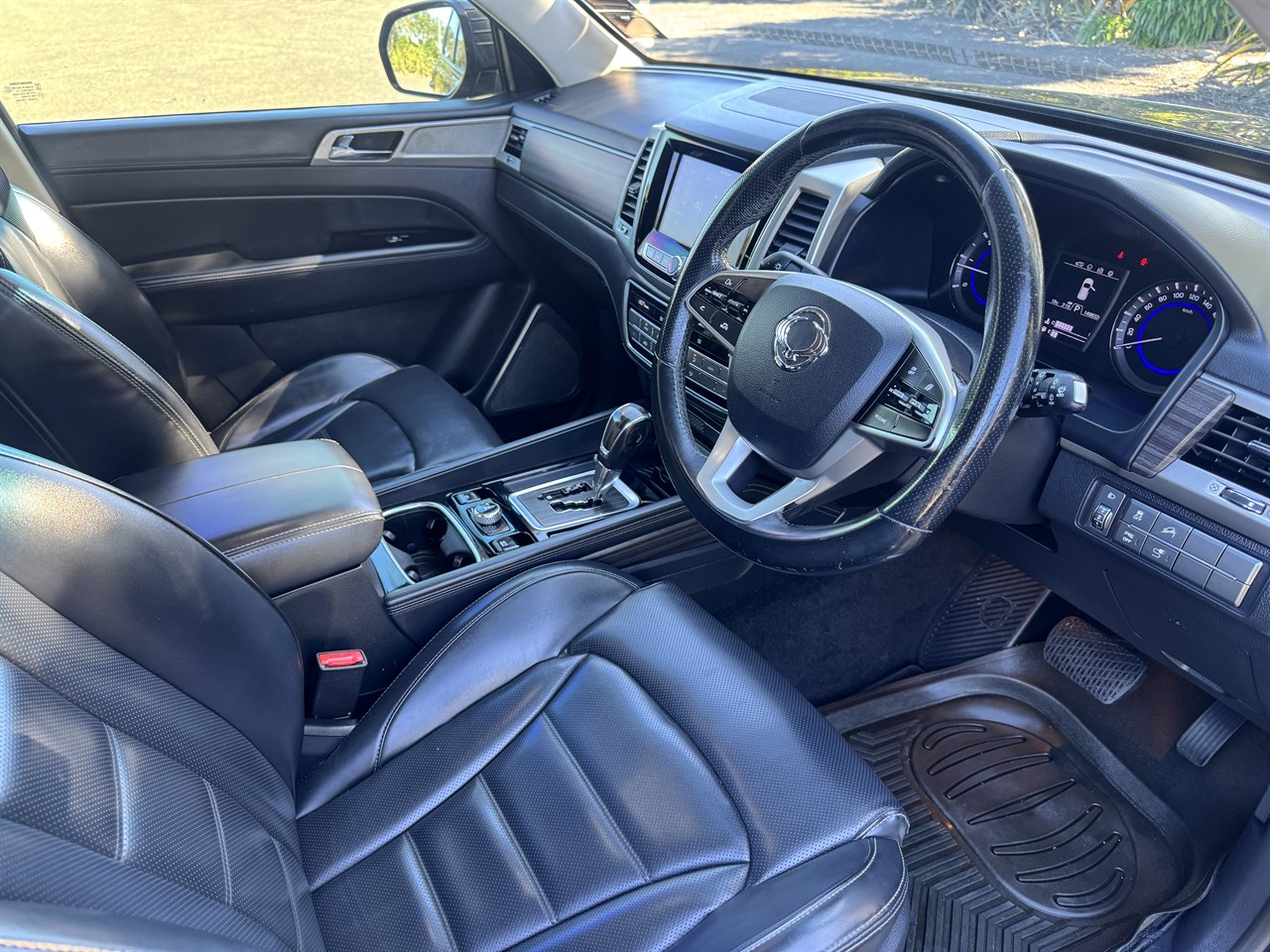 2017 Ssangyong Rexton