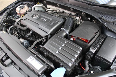 2016 Volkswagen GOLF - Thumbnail