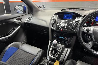 2013 Ford Focus - Thumbnail