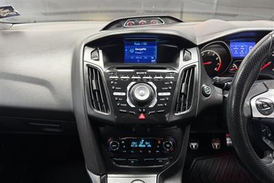 2013 Ford Focus - Thumbnail