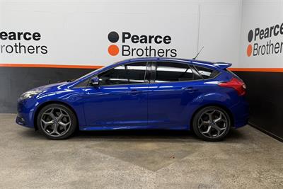2013 Ford Focus - Thumbnail