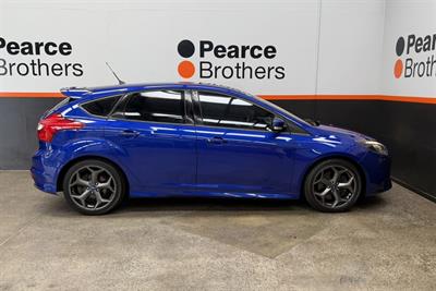 2013 Ford Focus - Thumbnail
