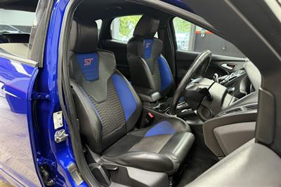 2013 Ford Focus - Thumbnail