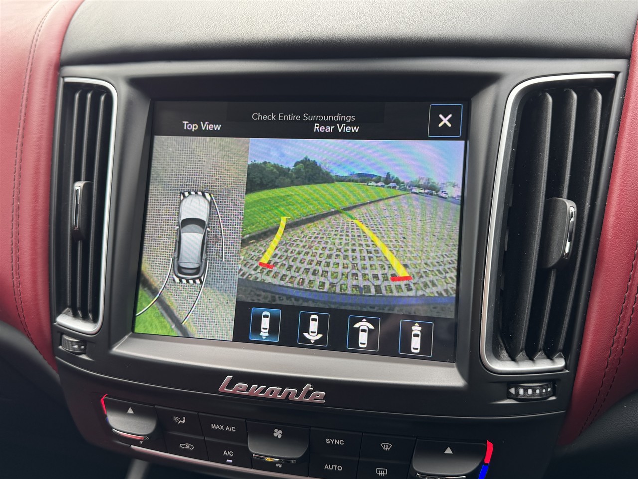 2018 Maserati Levante