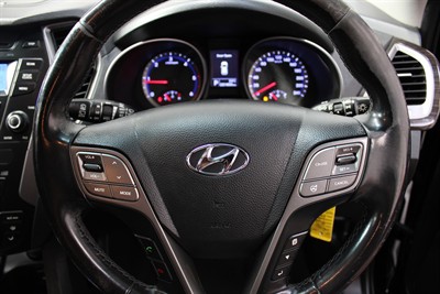 2014 Hyundai Santa Fe - Thumbnail