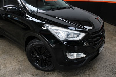 2014 Hyundai Santa Fe - Thumbnail