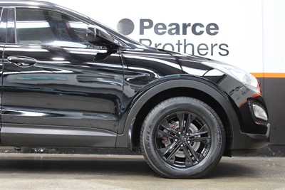 2014 Hyundai Santa Fe - Thumbnail