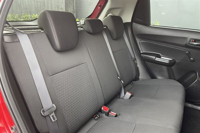 2020 Suzuki Swift - Thumbnail