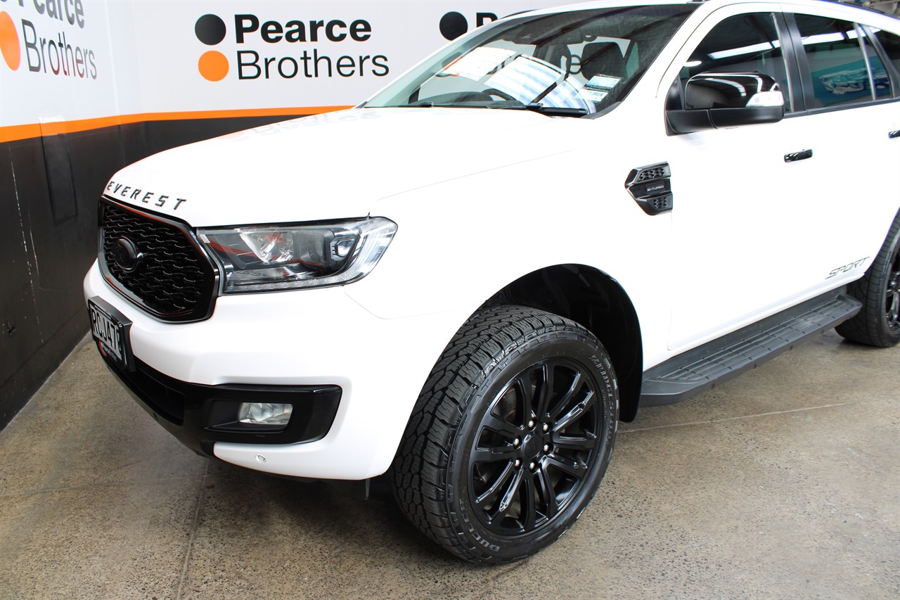 2021 Ford Everest