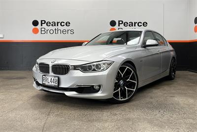 2012 BMW 320I