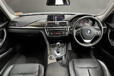 2012 BMW 320I - Thumbnail