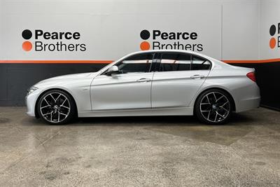 2012 BMW 320I - Thumbnail