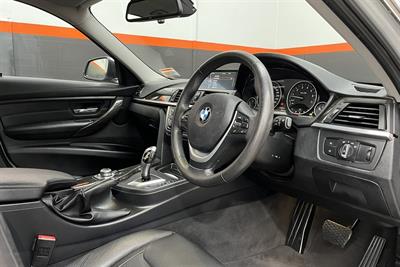 2012 BMW 320I - Thumbnail