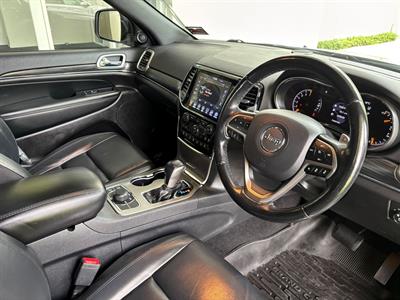 2020 Jeep GRAND CHEROKEE - Thumbnail