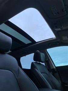 2017 Hyundai SANTA FE - Thumbnail