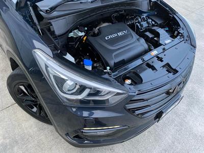 2017 Hyundai SANTA FE - Thumbnail