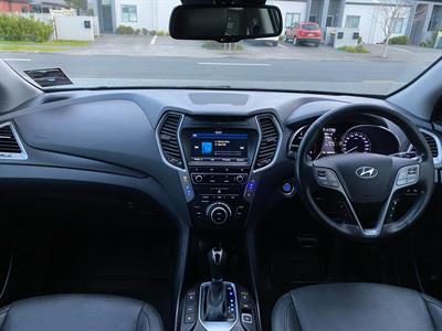 2017 Hyundai SANTA FE - Thumbnail