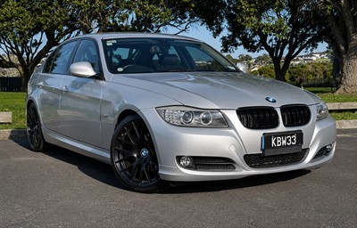 2010 BMW 320i - Image Coming Soon