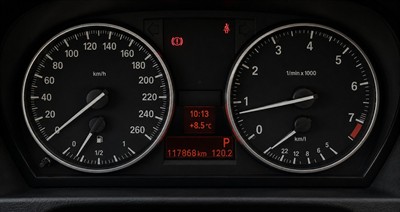 2010 BMW 320i - Thumbnail