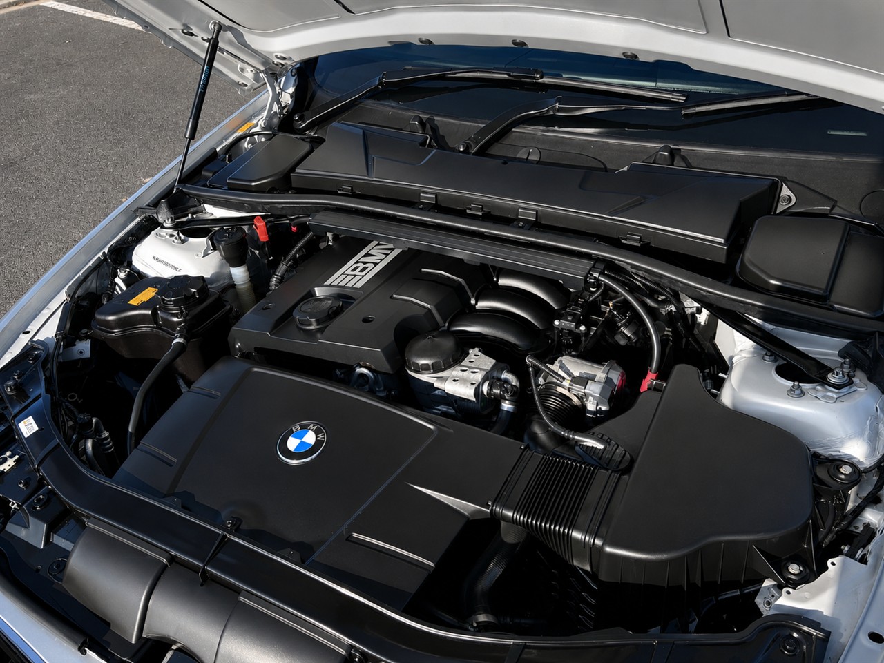 2010 BMW 320i