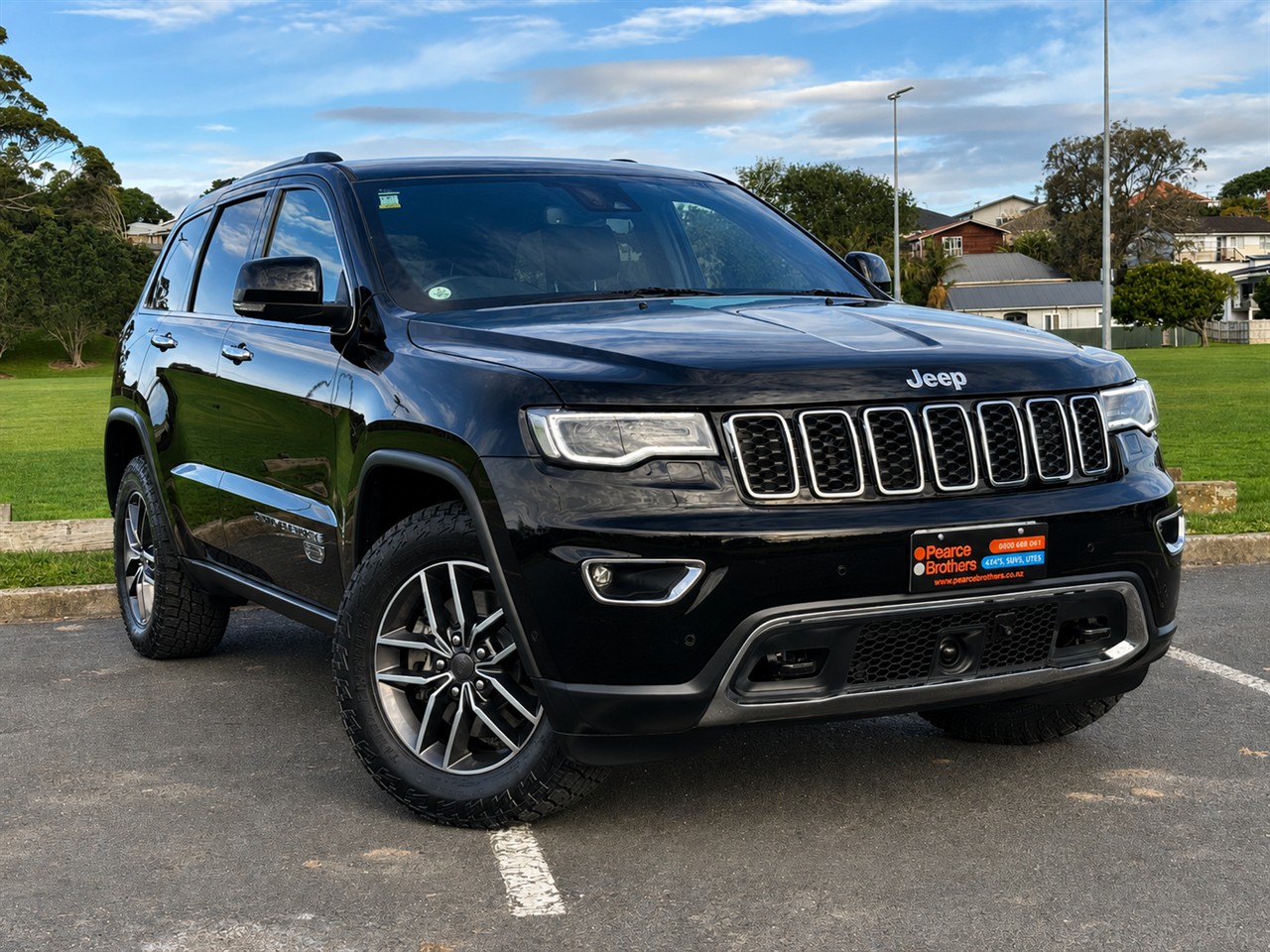 2021 Jeep GRAND CHEROKEE