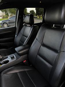 2021 Jeep GRAND CHEROKEE - Thumbnail