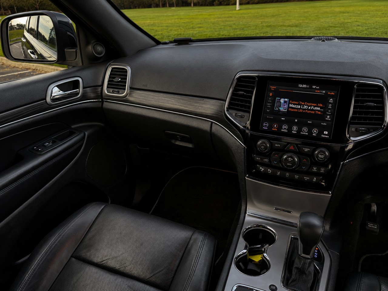 2021 Jeep GRAND CHEROKEE