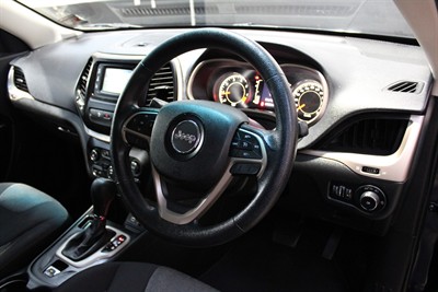 2014 Jeep CHEROKEE - Thumbnail