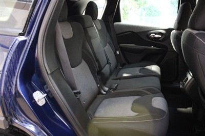 2014 Jeep CHEROKEE - Thumbnail