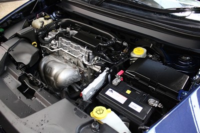 2014 Jeep CHEROKEE - Thumbnail