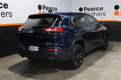 2014 Jeep CHEROKEE - Thumbnail
