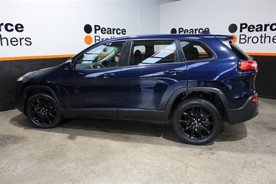 2014 Jeep CHEROKEE - Thumbnail