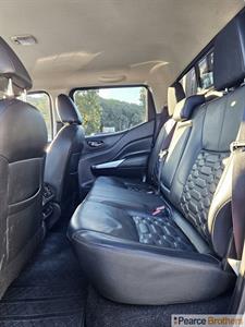 2021 Nissan Navara - Thumbnail