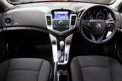 2015 Holden Cruze - Thumbnail