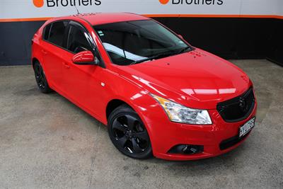 2015 Holden Cruze - Thumbnail