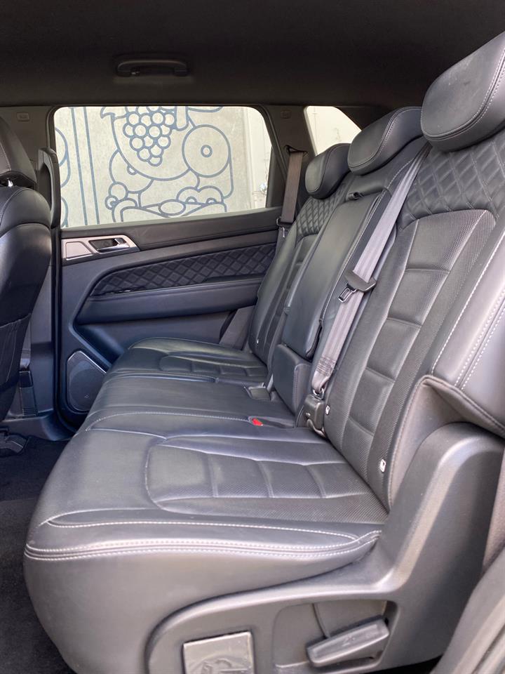2020 Ssangyong Rexton