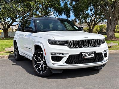 2023 Jeep GRAND CHEROKEE