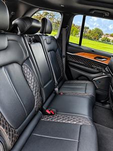 2023 Jeep GRAND CHEROKEE - Thumbnail