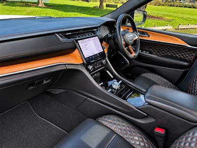 2023 Jeep GRAND CHEROKEE - Thumbnail