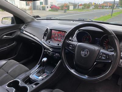 2015 Holden Commodore - Thumbnail