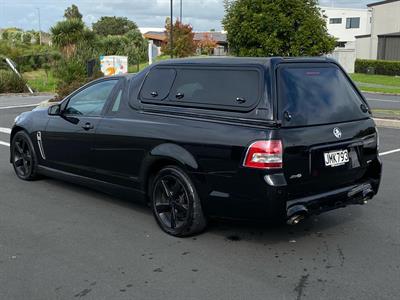 2015 Holden Commodore - Thumbnail
