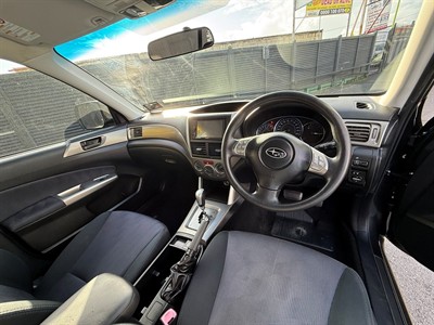 2011 Subaru FORESTER - Thumbnail
