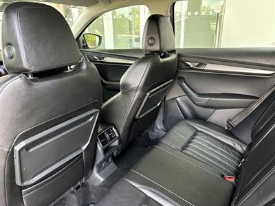 2022 Skoda Karoq - Thumbnail