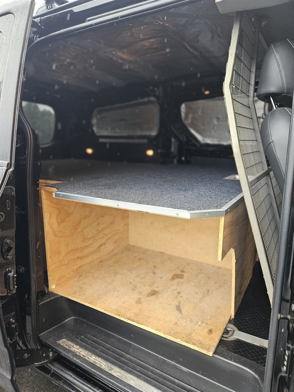 2022 LDV G10