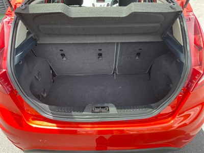 2011 Ford Fiesta - Thumbnail