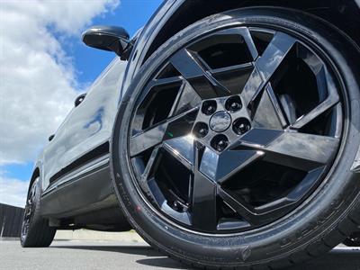 2021 Hyundai SANTA FE - Thumbnail